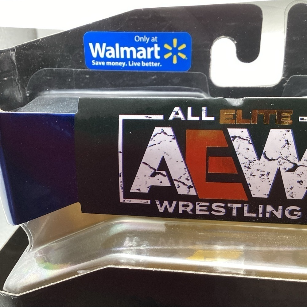 AEW Unrivaled Series Matt Jackson Action Figure Exclusive #142 Young Bucks NIB - Picture 5 of 5